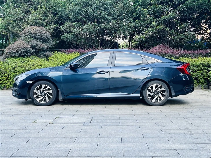 2016 Honda Civic 220TURBO Automatic Luxury Edition suppliers