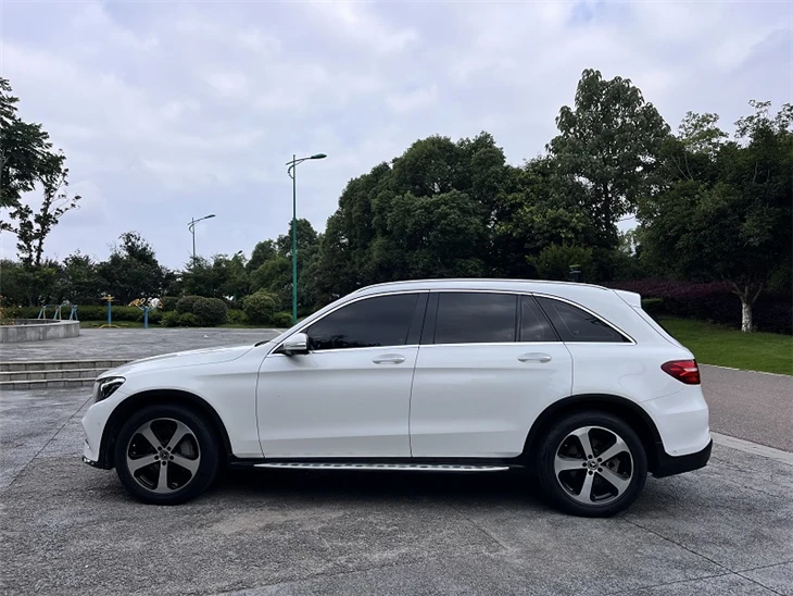 2019 Mercedes-Benz GLC-Class GLC 260 L 4MATIC Luxury Edition suppliers 2019 Mercedes-Benz GLC-Class GLC 260 L 4MATIC Luxury Edition suppliers