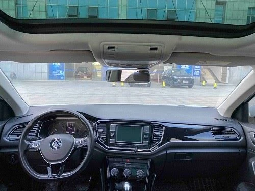 2019 Volkswagen TROC 280TSI DSG 2WD Comfort Line National V best 2019 Volkswagen TROC 280TSI DSG 2WD Comfort Line National V best