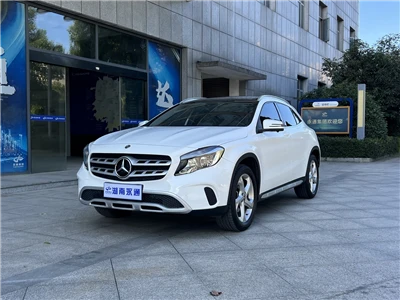 Mercedes 2019 Mercedes-Benz GLA-Classe GLA200 Dynamic